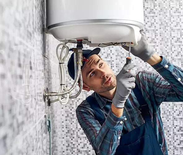 Expert Plumber for Water Heater Replacement in Richmond West, FL: Schedule Affordable Replacement Services with Us